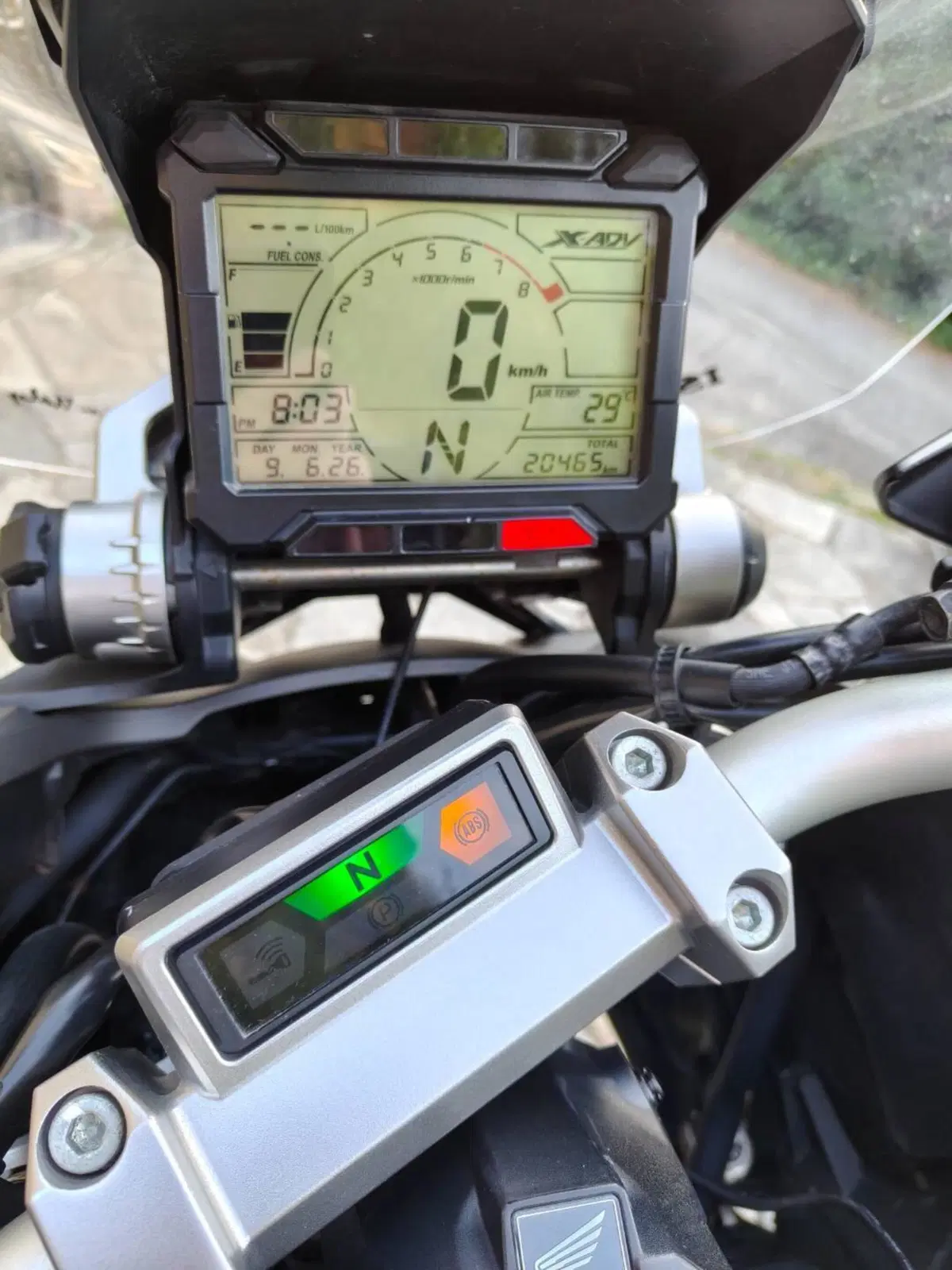 Honda X-ADV 750 (2017) (2)