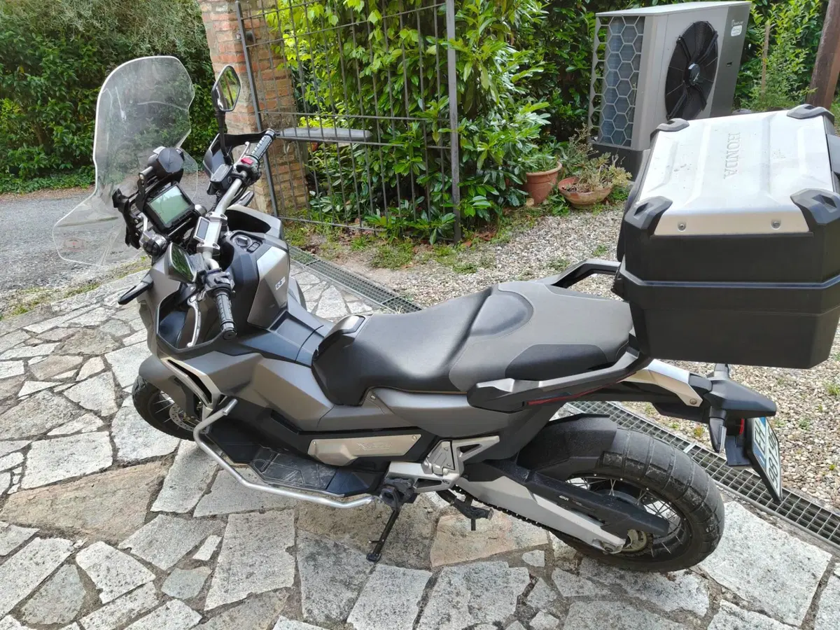 Honda X-ADV 750 (2017) (7)