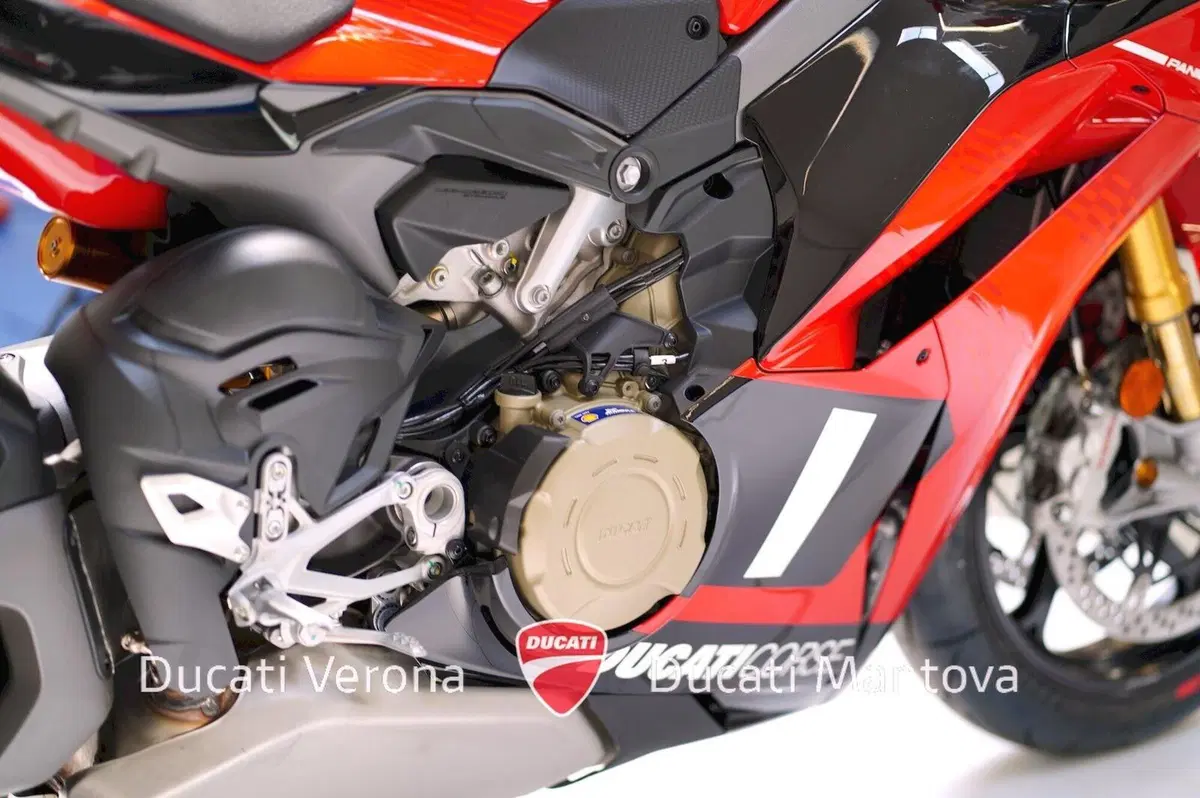 Ducati Panigale V4 S (2025 - 26) (10)