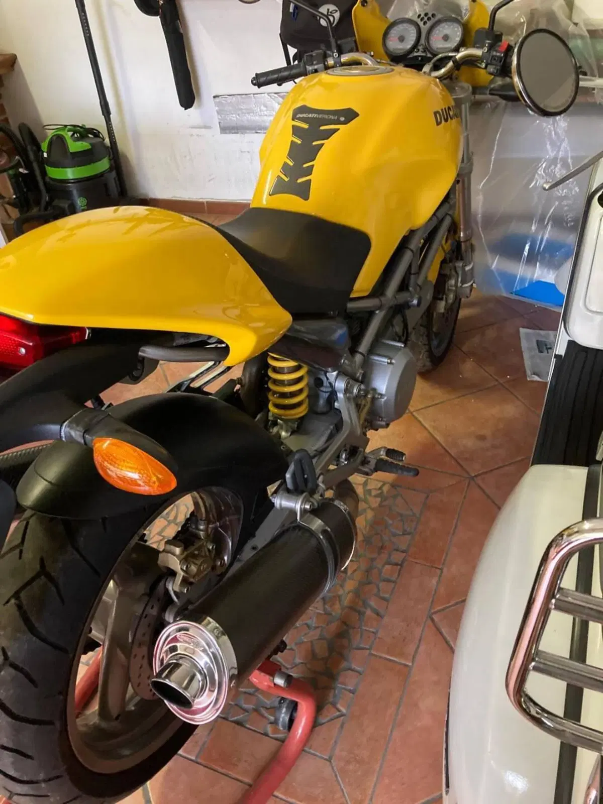 Ducati Monster 620 s