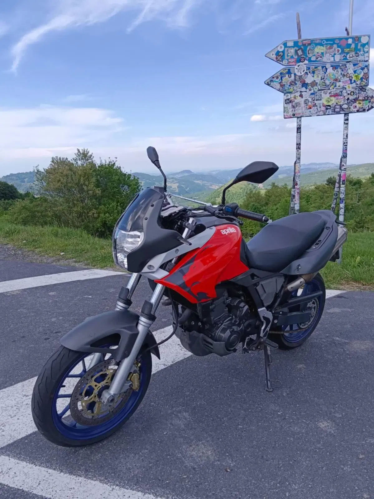 Aprilia Pegaso 650 Strada (2005 - 11)