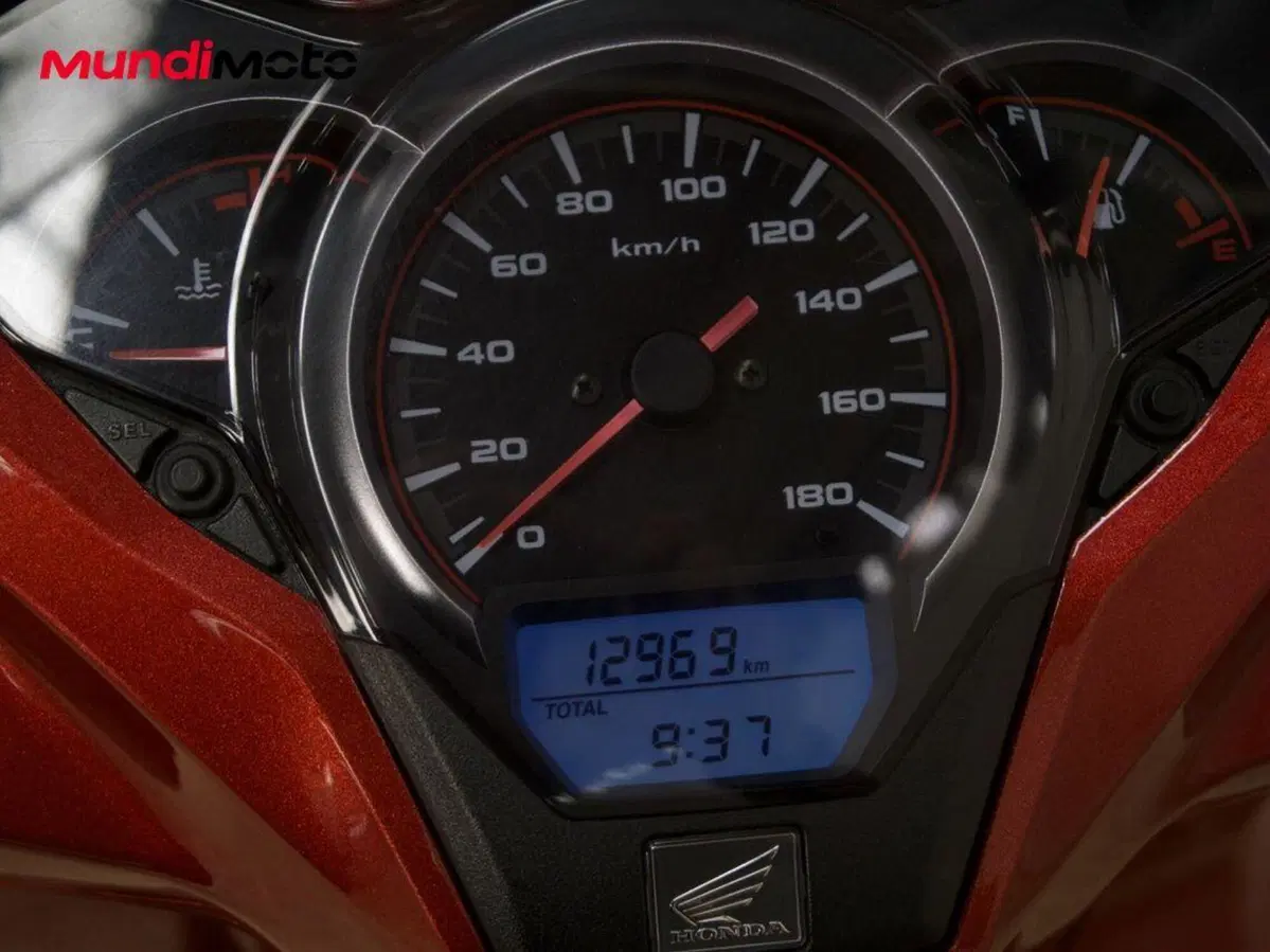 Honda SH 300 i ABS (2013 - 14) (12)