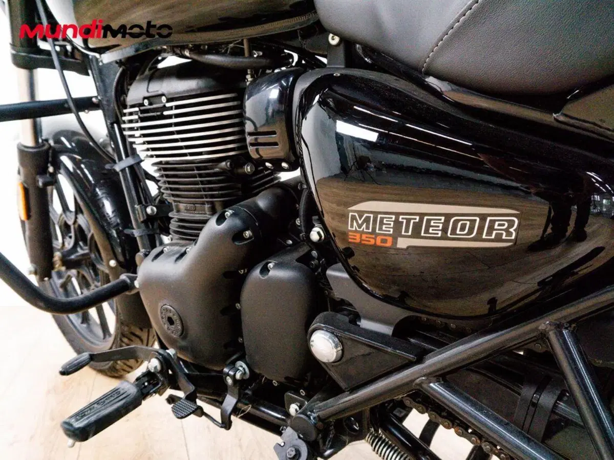Royal Enfield Meteor 350 (2021 - 26) (10)