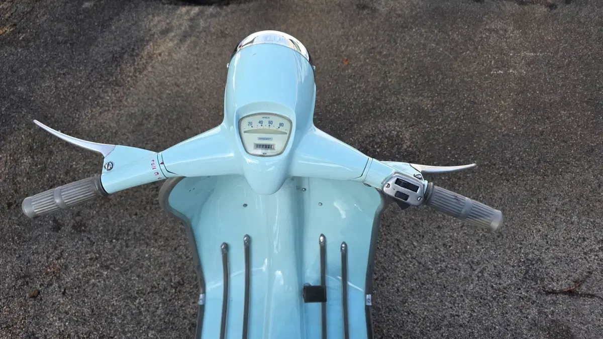 Lambretta Li125 (8)
