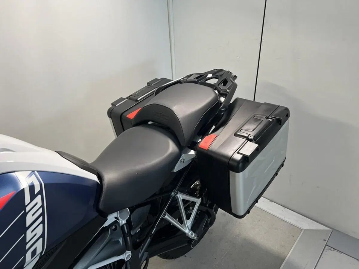 Bmw R 1250 GS (2021 - 24) (2)