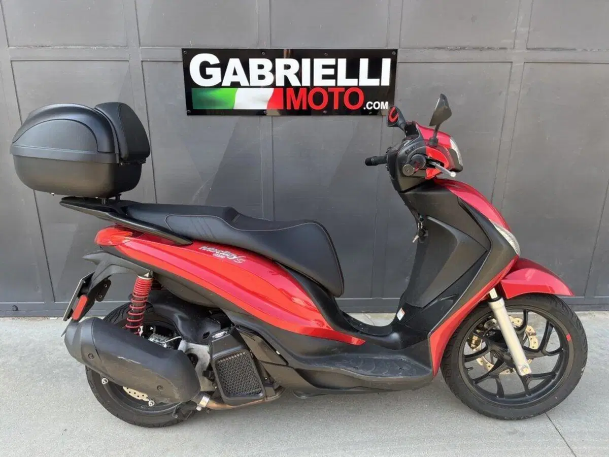 Piaggio Medley 125 S ABS (2021 - 24) (3)