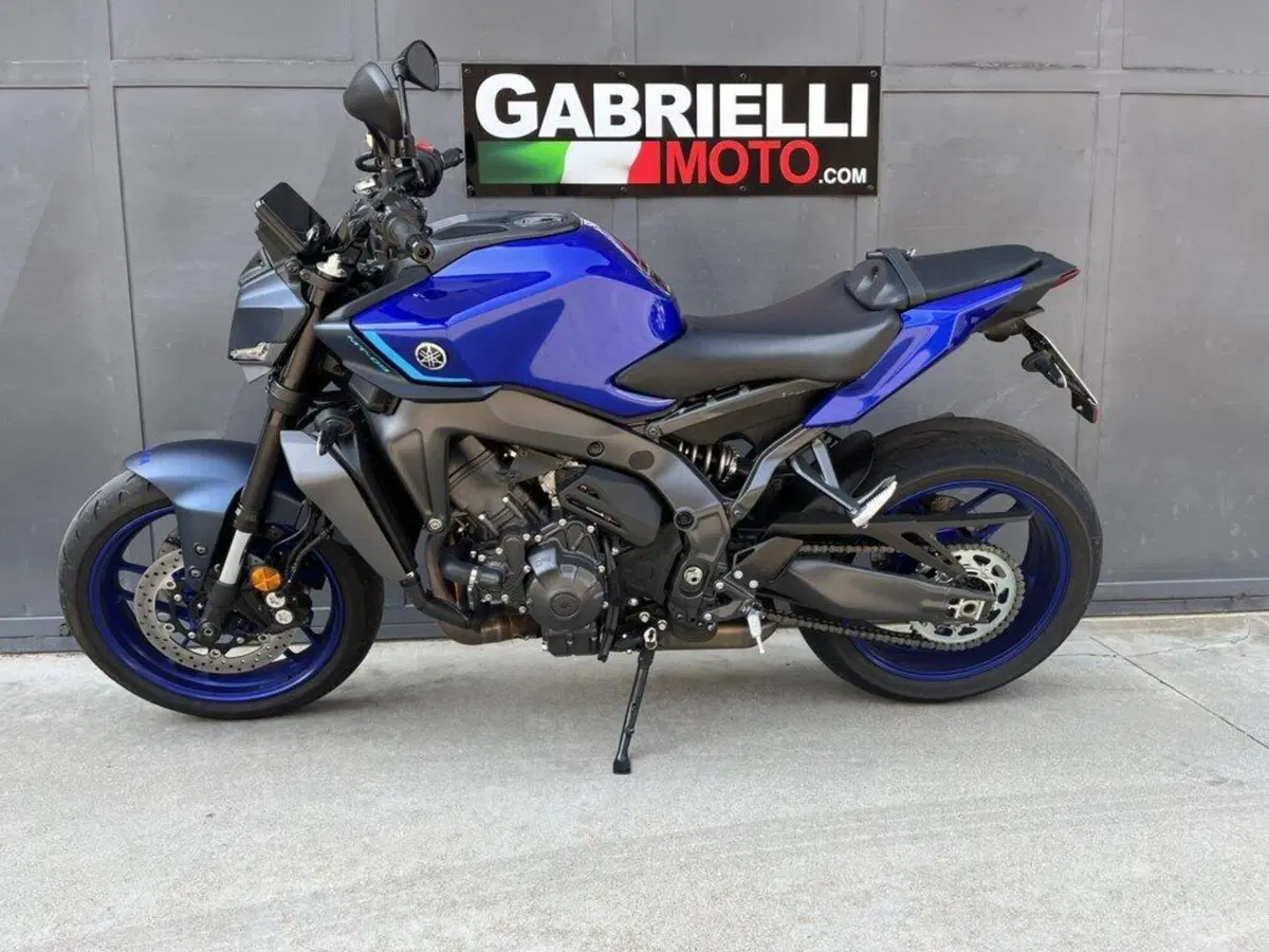 Yamaha MT-09 Y-AMT (2024 - 26)