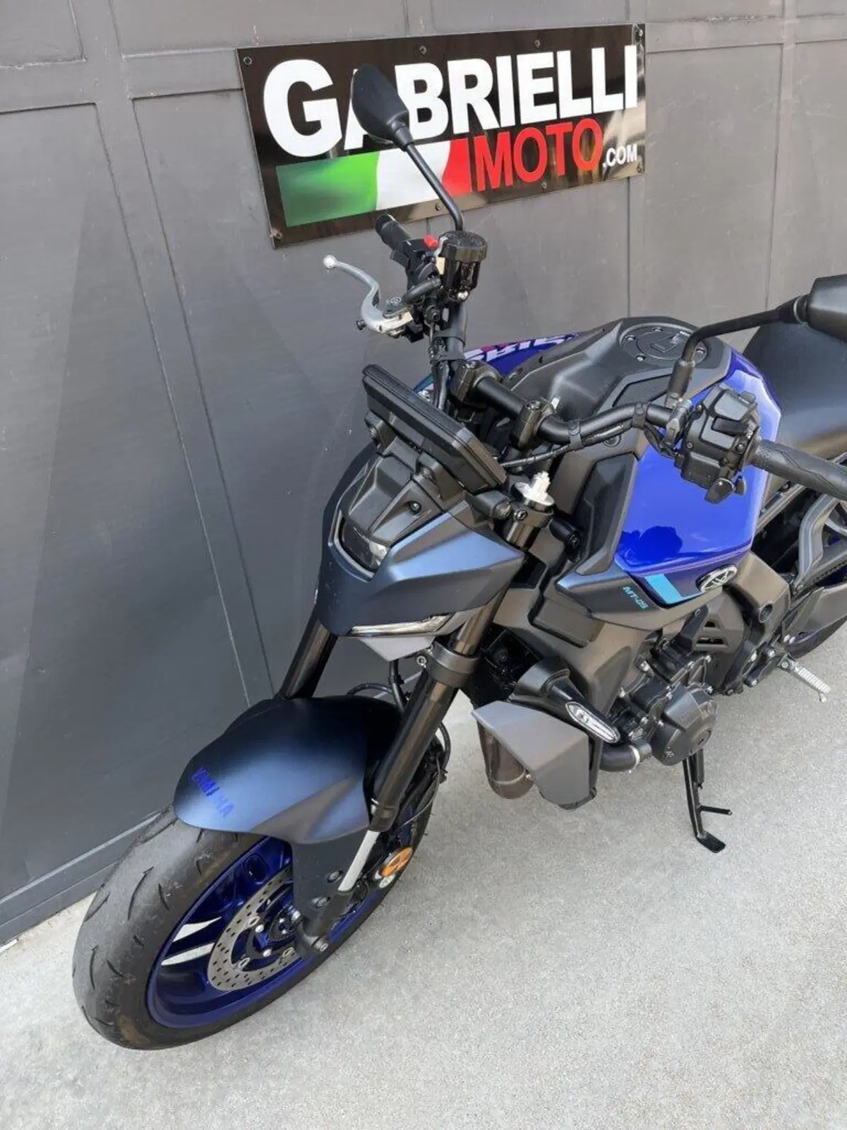 Yamaha MT-09 Y-AMT (2024 - 26) (2)