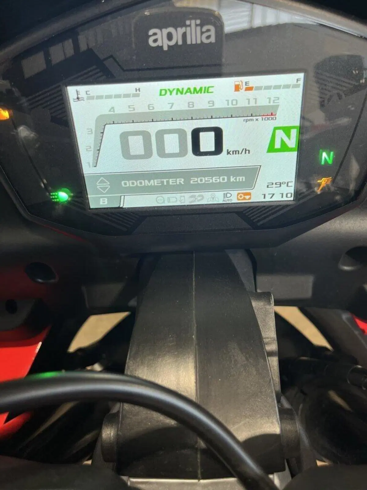 Aprilia Tuono 660 (2021 - 25) (3)