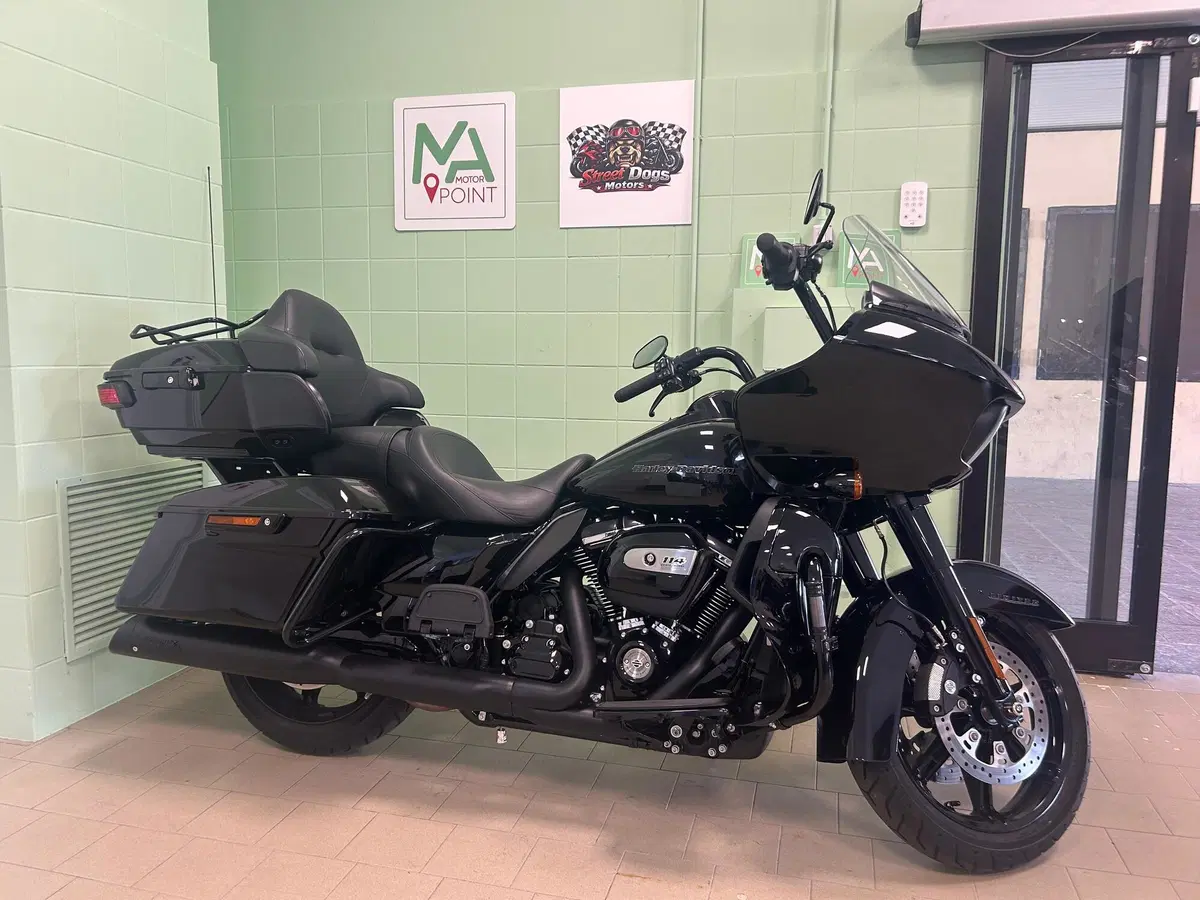 Harley-Davidson 114 Road Glide Limited (2020) - FLTRK