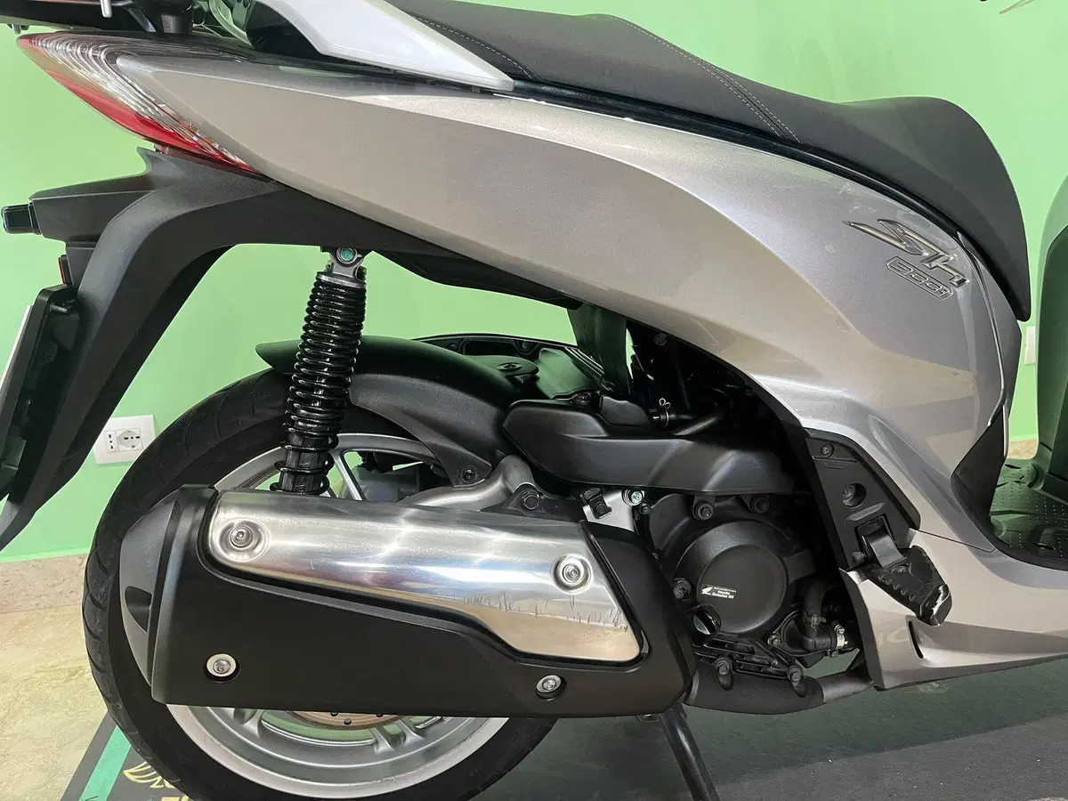 Honda SH 300 i ABS (2016 - 20) (15)