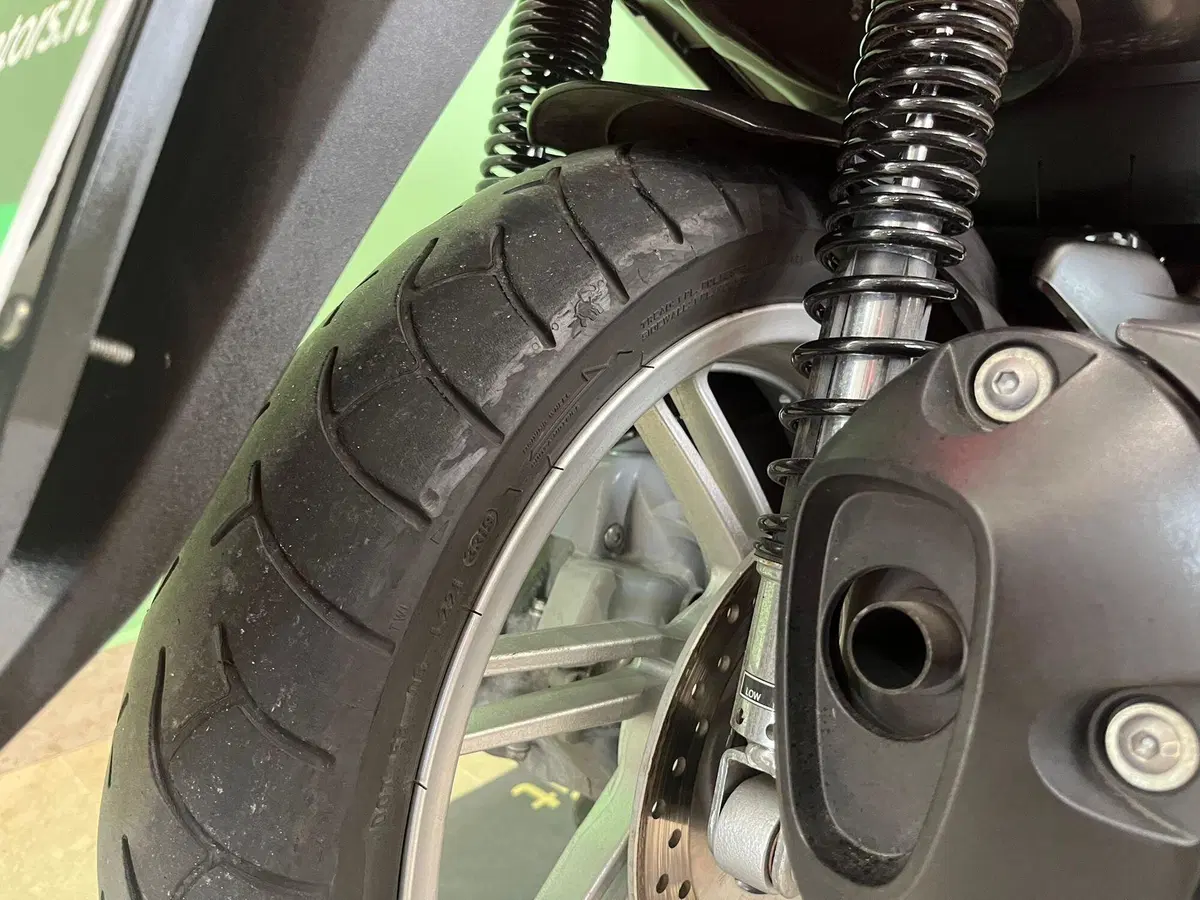 Honda SH 300 i ABS (2016 - 20) (16)