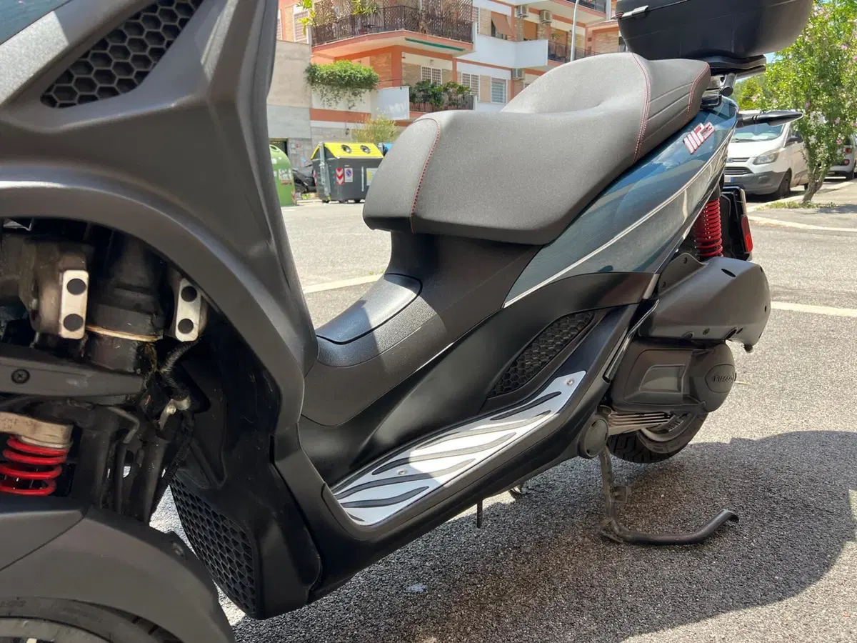 Piaggio MP3 300 Sport ABS Hpe (2021 - 24) (7)
