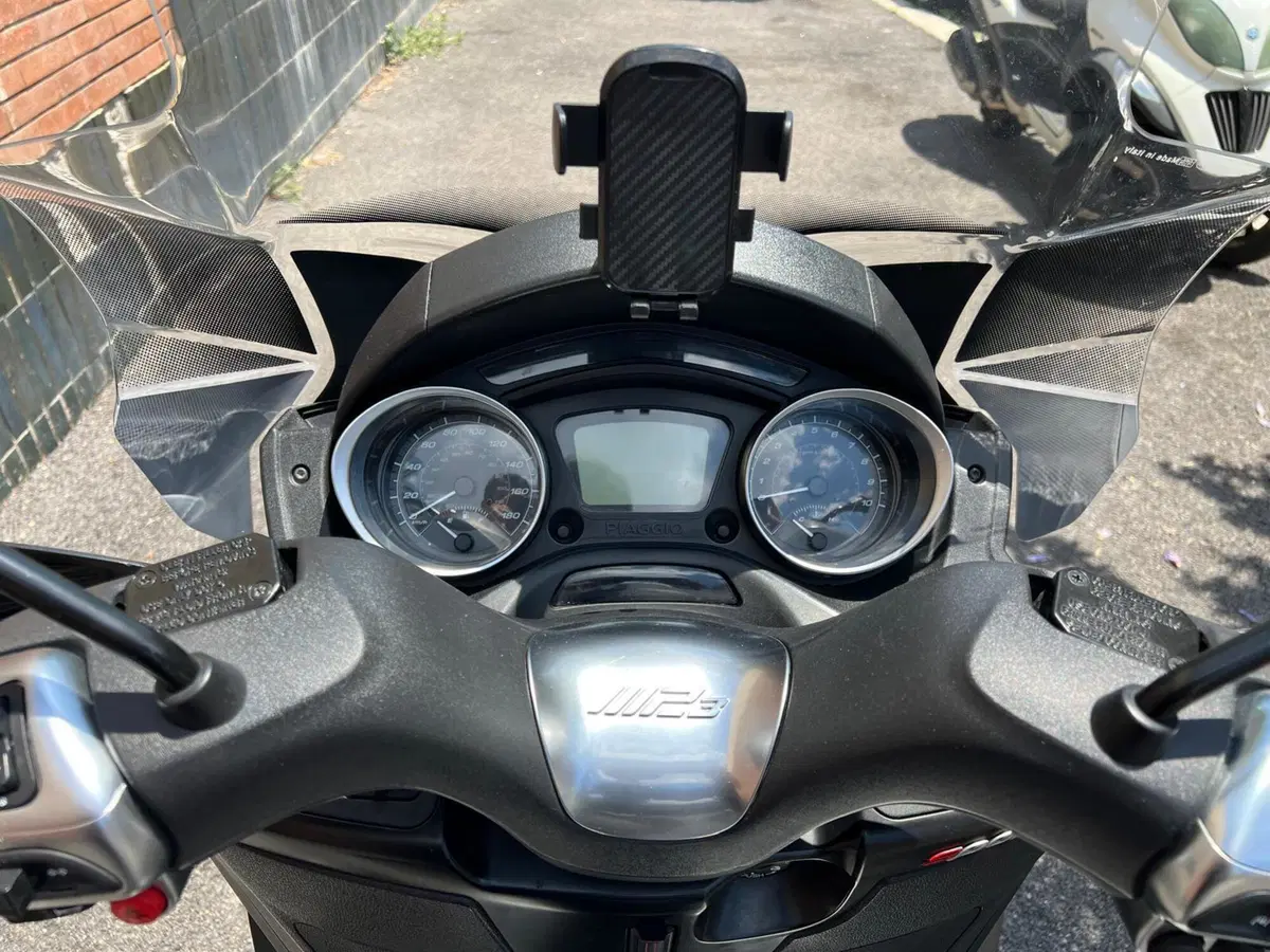Piaggio MP3 300 Sport ABS Hpe (2021 - 24) (9)