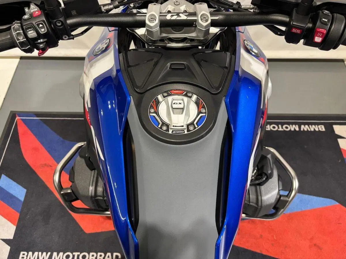 Bmw R 1300 GS (2023 - 26) (9)