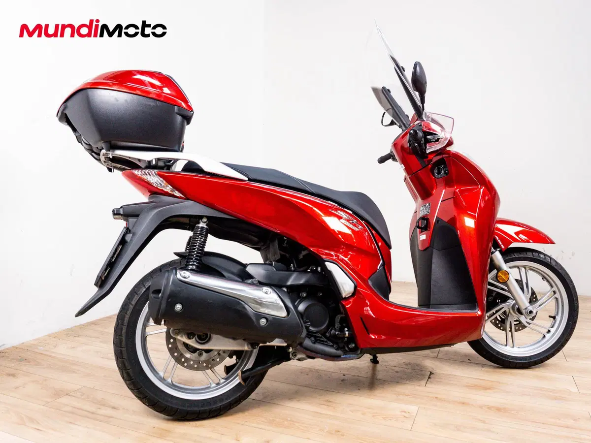 Honda SH 300 i ABS (2013 - 14) (3)