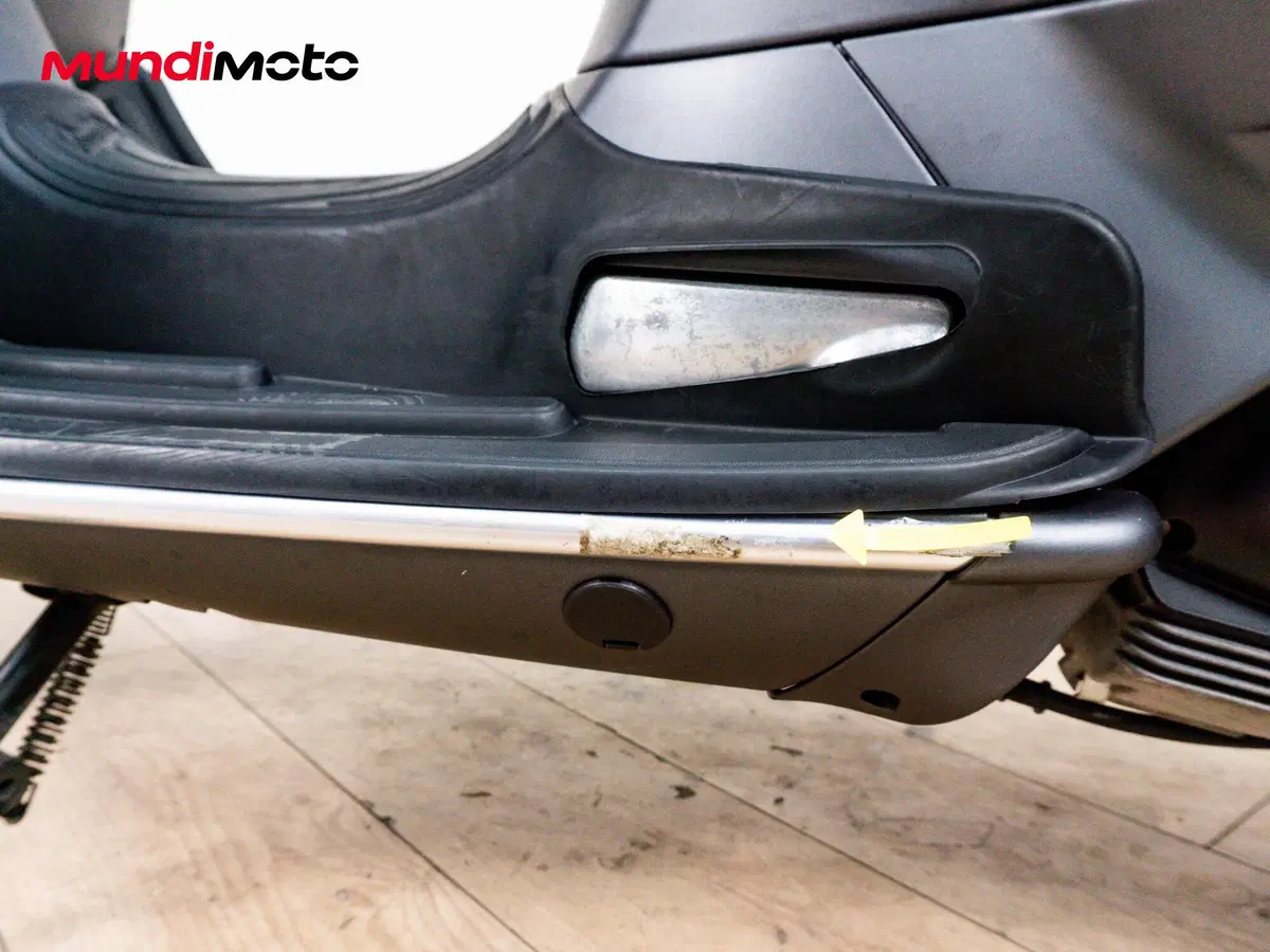 Vespa GTS 300 ABS (2014 - 16) (16)