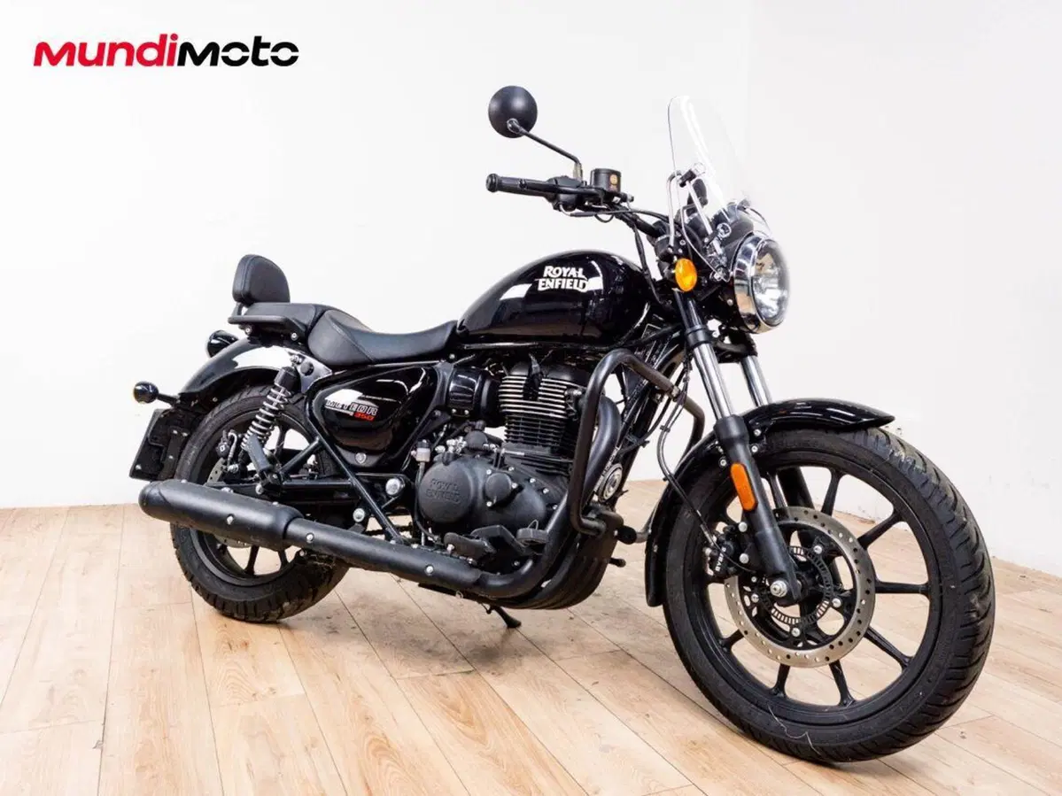 Royal Enfield Meteor 350 (2021 - 26) (2)