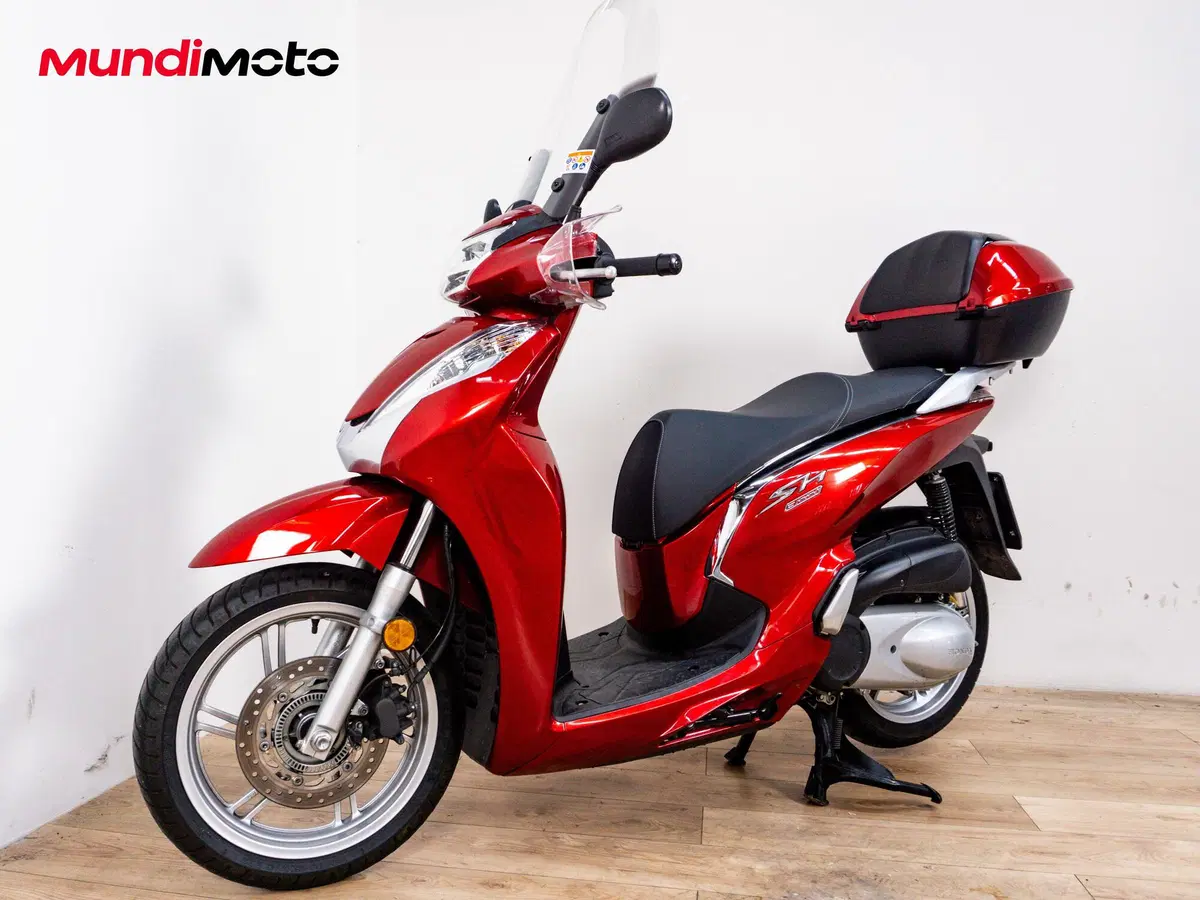 Honda SH 300 i ABS (2013 - 14) (8)
