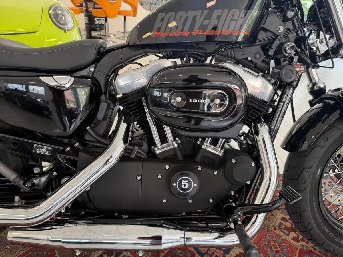 Harley-Davidson 1200 Forty-Eight (2010 - 15) (6)
