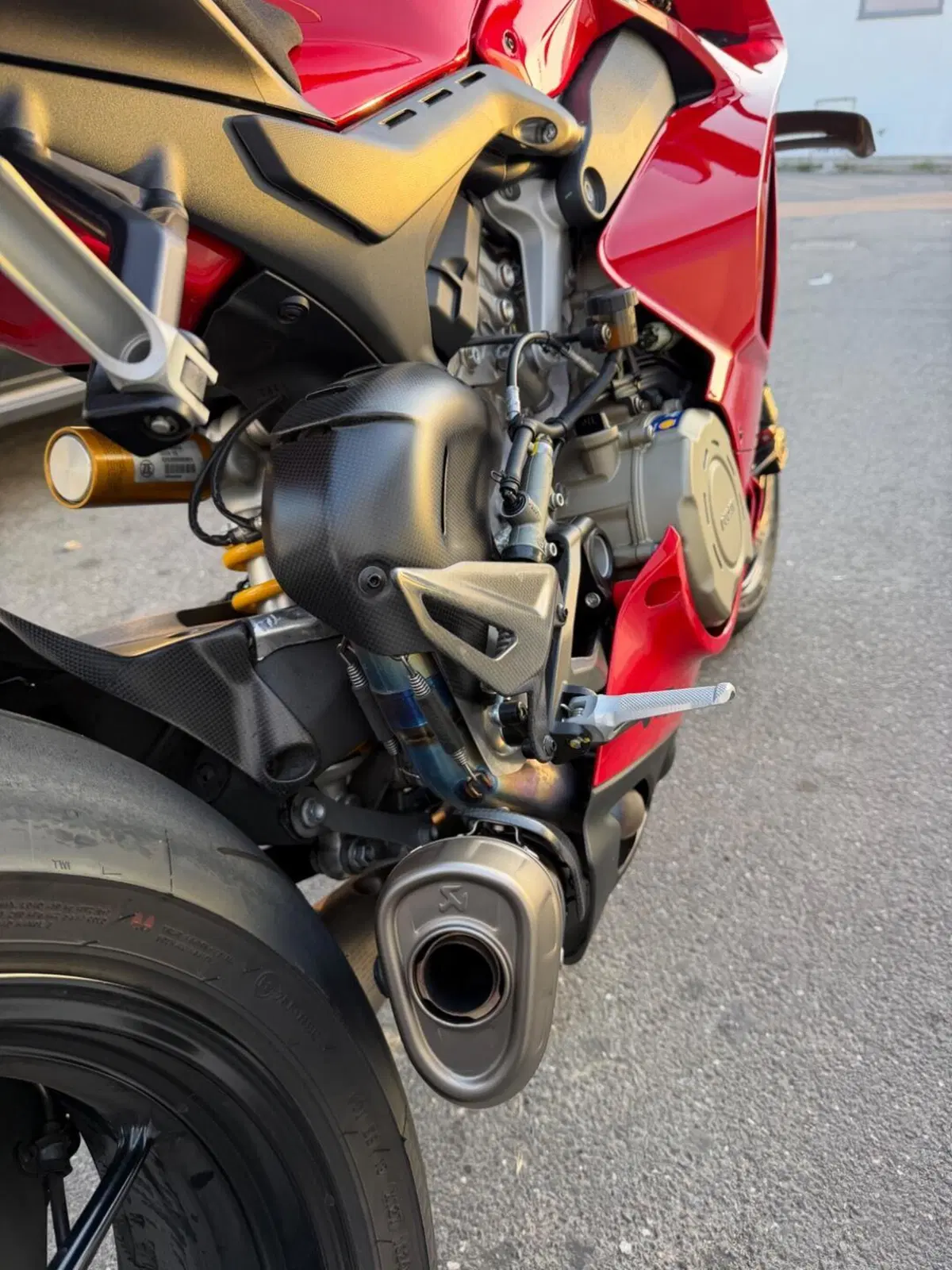 Ducati Panigale V4 (2022 - 24) (5)