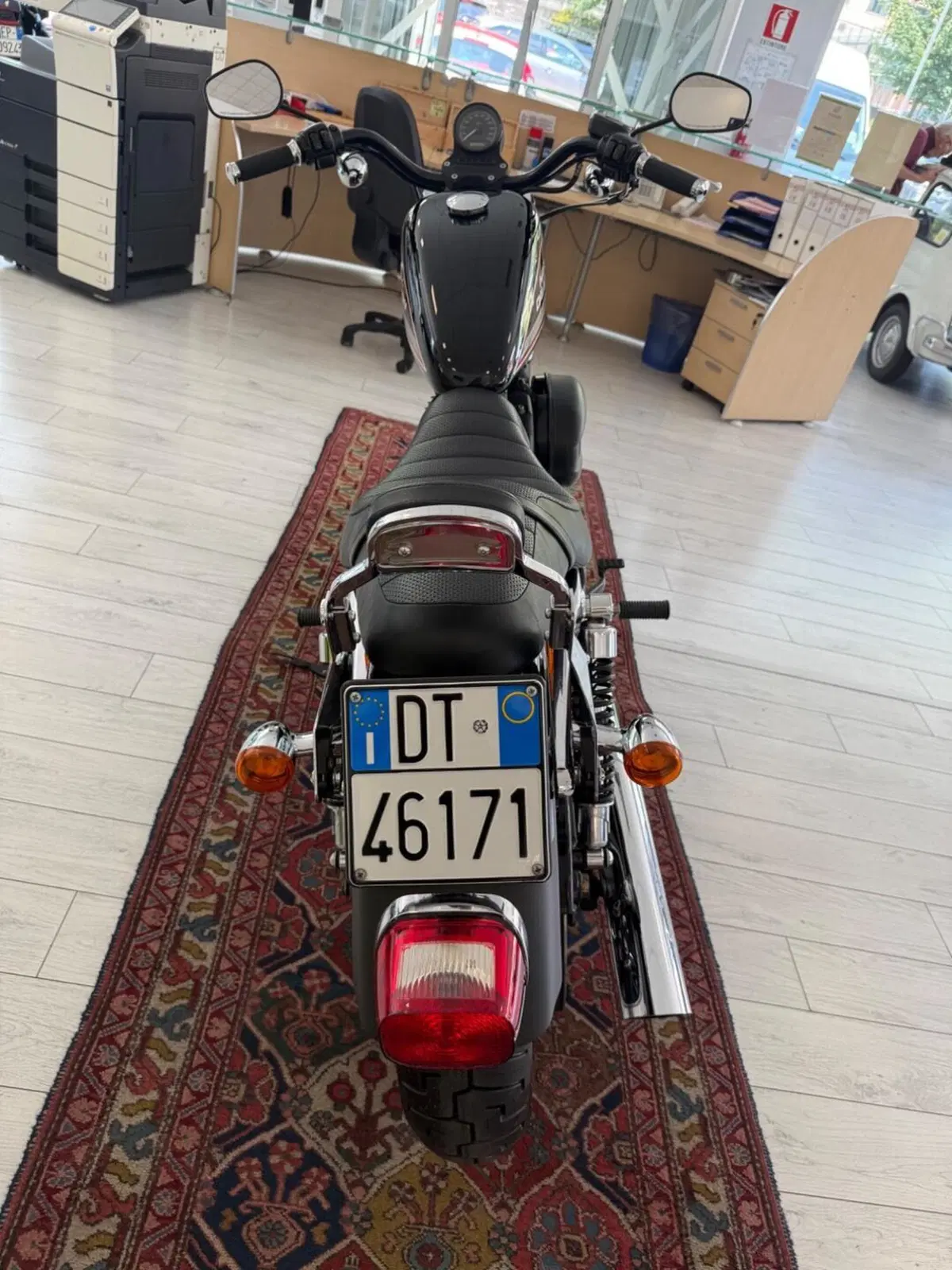 Harley-Davidson 883 R (2008 - 16) - XL 883R (5)