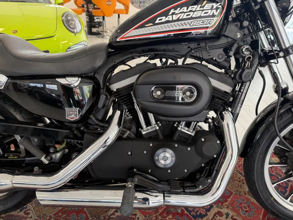 Harley-Davidson 883 R (2008 - 16) - XL 883R (6)