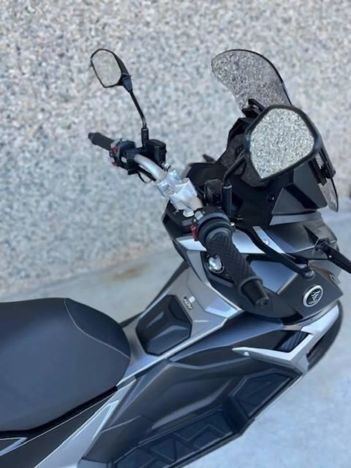 Voge Sfida SR1 ADV (2023 - 26) (10)