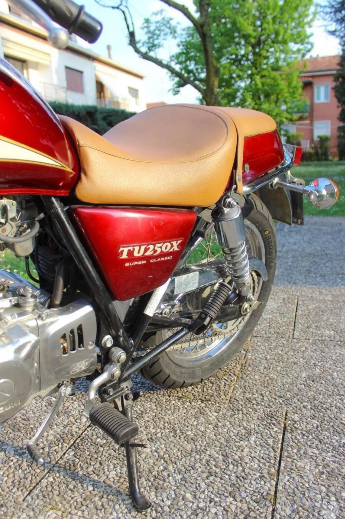 Suzuki TU 250 X (1997 - 03) (9)