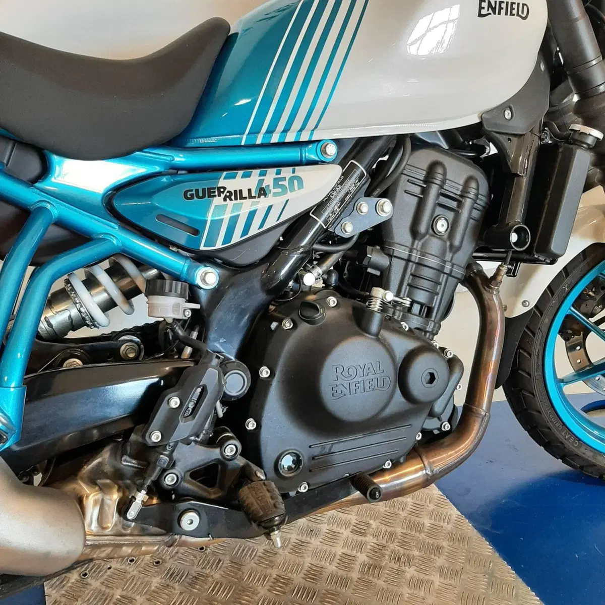 Royal Enfield Guerrilla 450 (2024 - 26) (7)