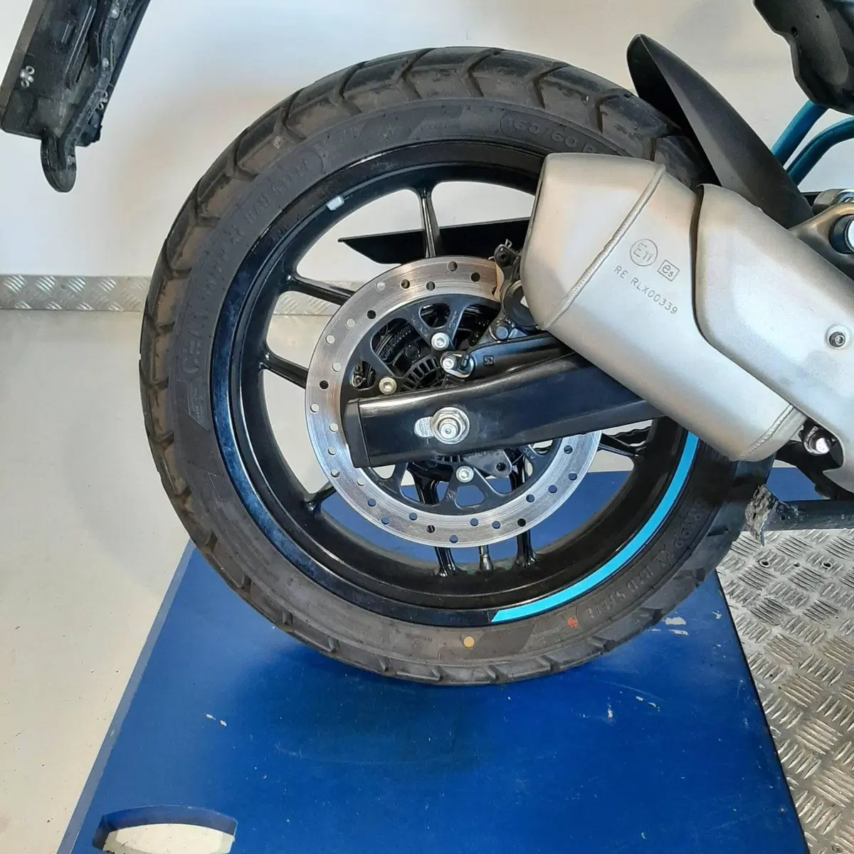 Royal Enfield Guerrilla 450 (2024 - 26) (9)