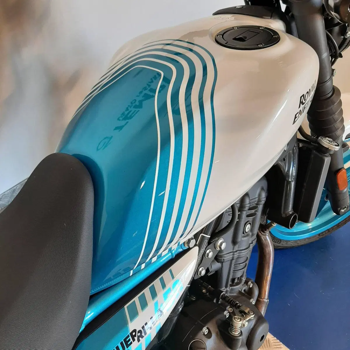 Royal Enfield Guerrilla 450 (2024 - 26) (12)