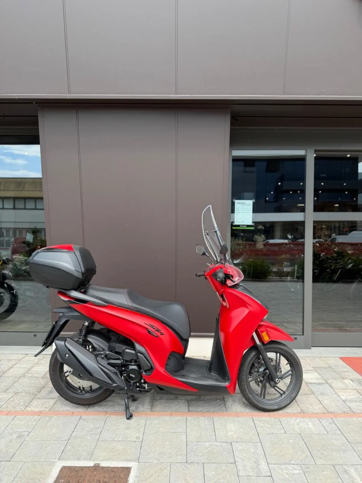Honda SH 350i GT (2025 - 26) (5)