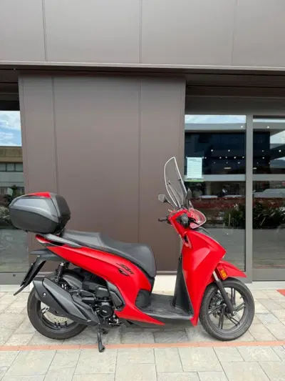 Honda SH 350i GT (2025 - 26) usata