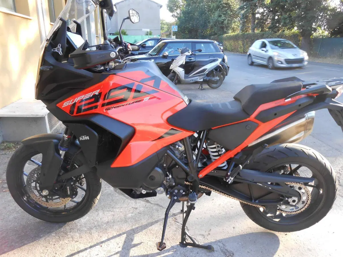 KTM 1290 Super Adventure S (2022 - 25) (2)