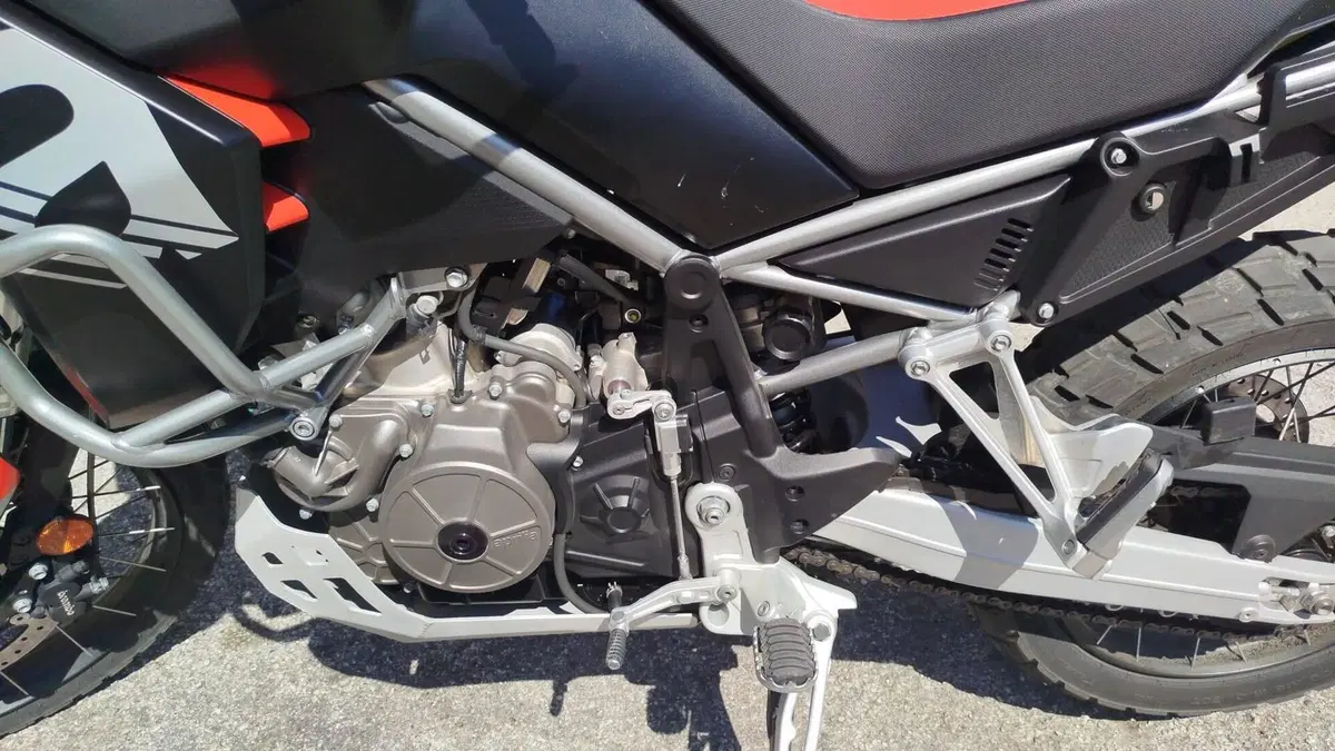 Aprilia Tuareg 660 (2022 - 24) (2)