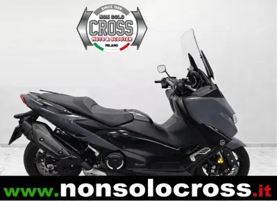 Yamaha T-Max 560 Tech Max (2021) usata