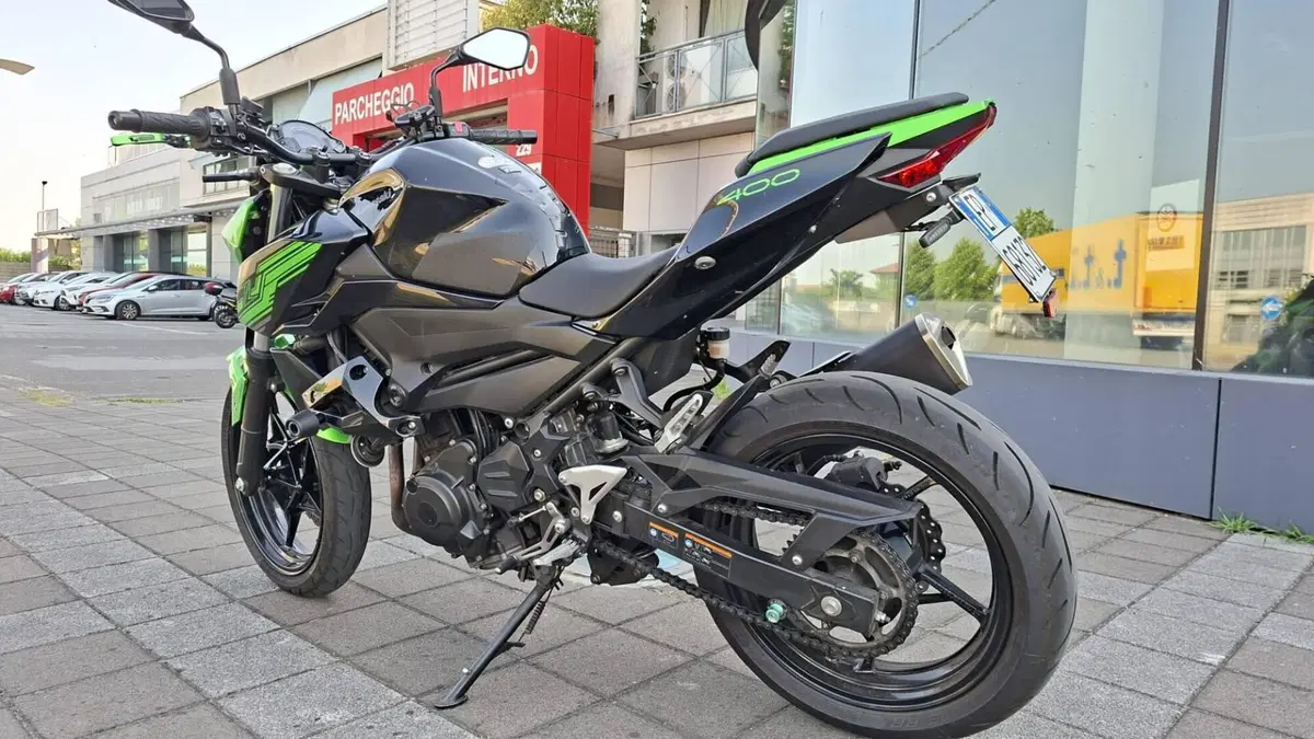 Kawasaki Z 400 (2019 - 20) (5)