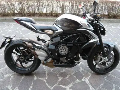 MV Agusta Brutale 800 RR (2021 - 25) usata