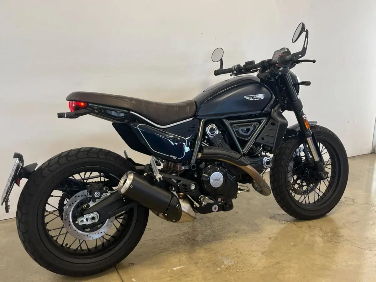 Ducati Scrambler 800 Nightshift (2023 - 24) (7)
