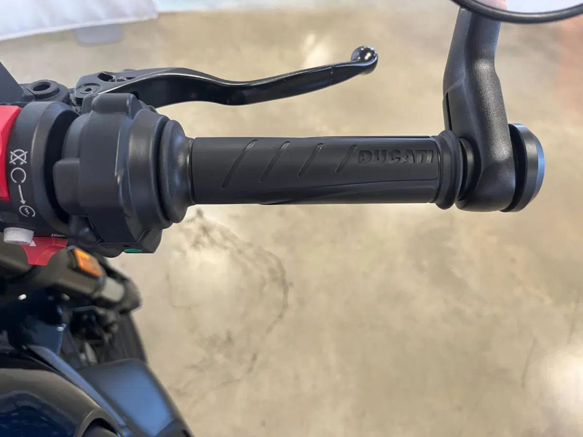 Ducati Scrambler 800 Nightshift (2023 - 24) (11)