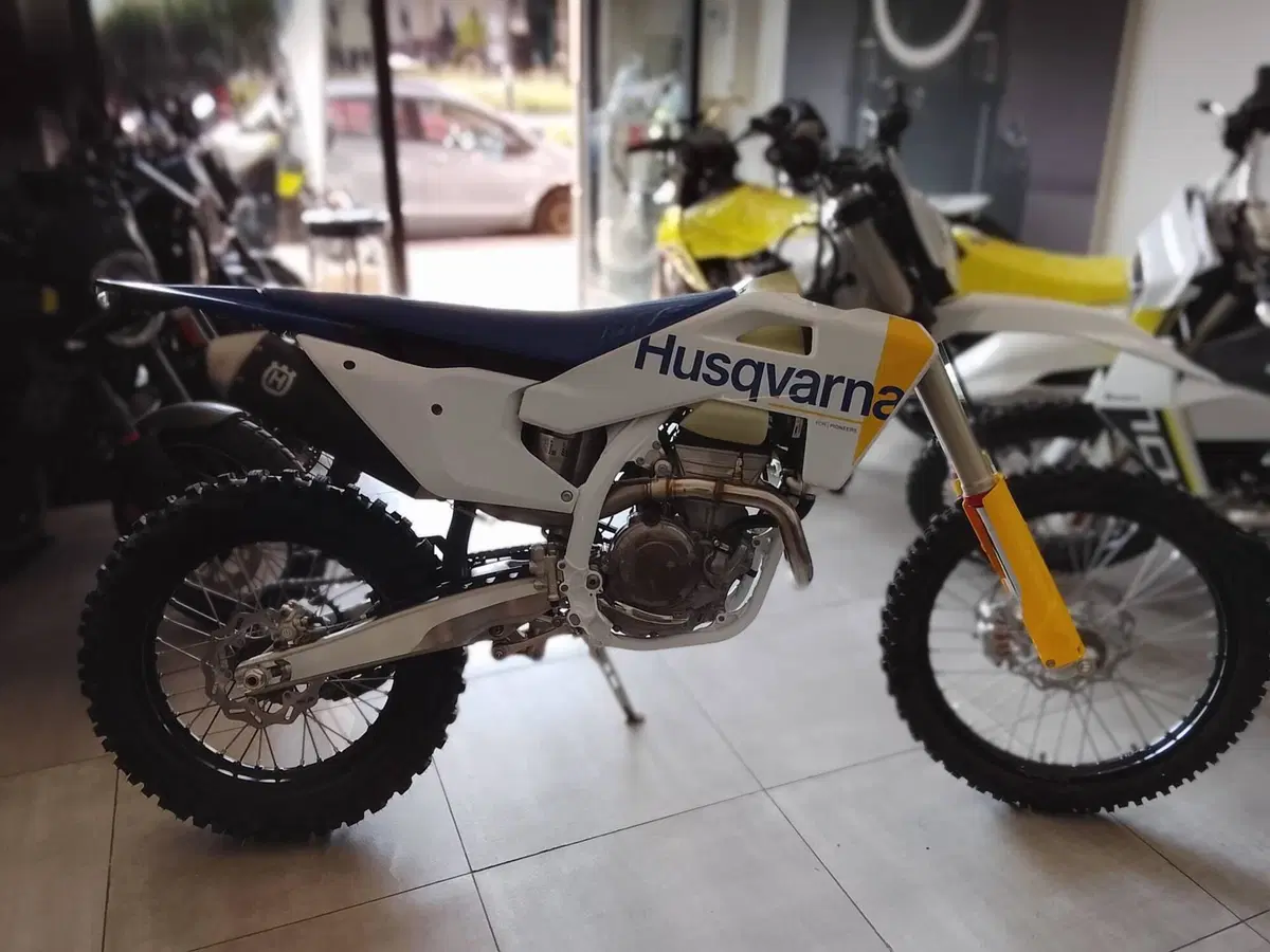 Husqvarna FE 350 (2027) (2)