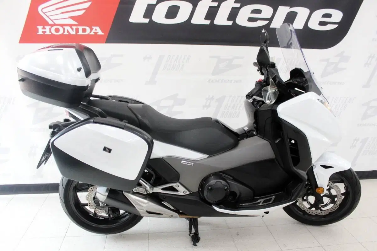 Honda Integra 750 DCT (2016 - 17) (2)
