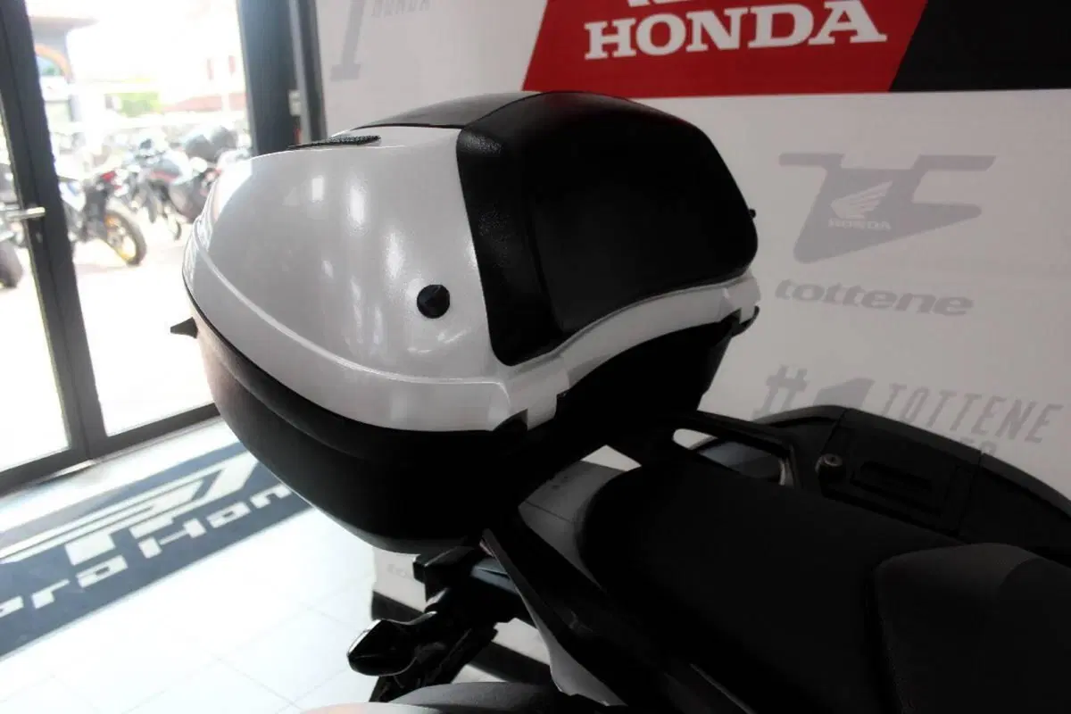 Honda Integra 750 DCT (2016 - 17) (5)
