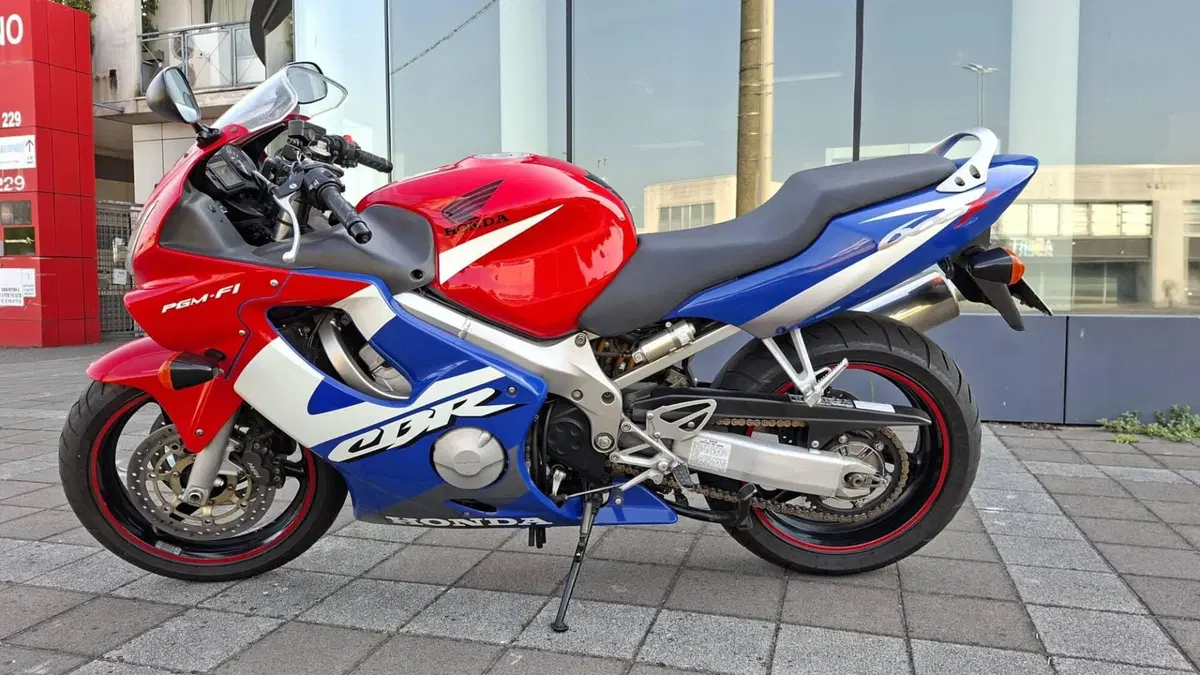 Honda CBR 600 F (2001 - 06) (6)