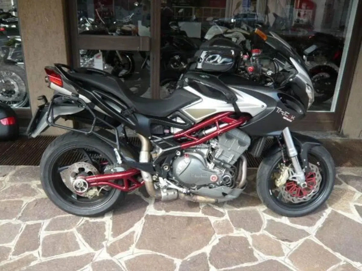 Benelli Tre 1130 K (2006 - 16) (2)