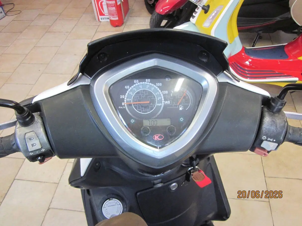 Kymco Agility 125 R16 (2008 - 17) (8)