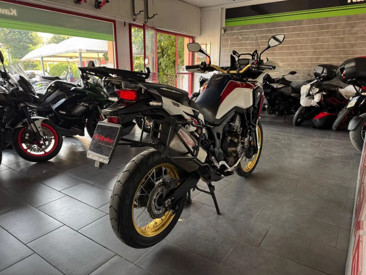 Honda Africa Twin CRF 1000L DCT ABS (2016 - 17) (5)