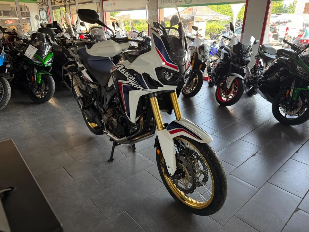 Honda Africa Twin CRF 1000L DCT ABS (2016 - 17) (6)