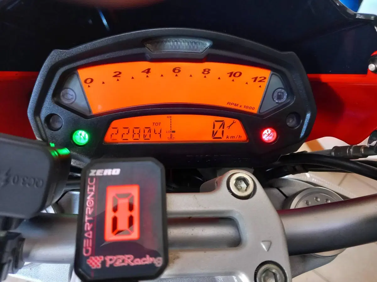 Ducati Monster 696 (2008 - 13) (20)